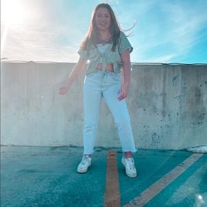 Meet your Posher, Mollie